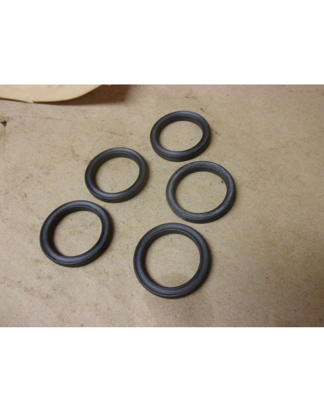C02033 - QUAD RING